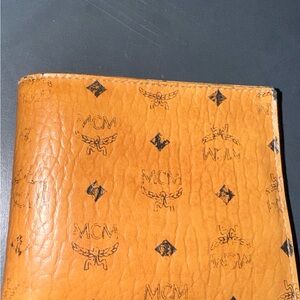 MCM Men’s Leather Wallet